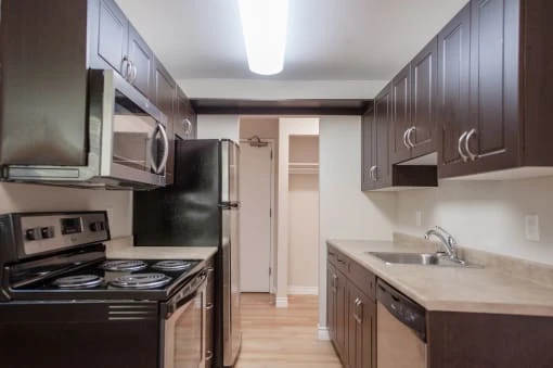 1080 Moncton Apartment